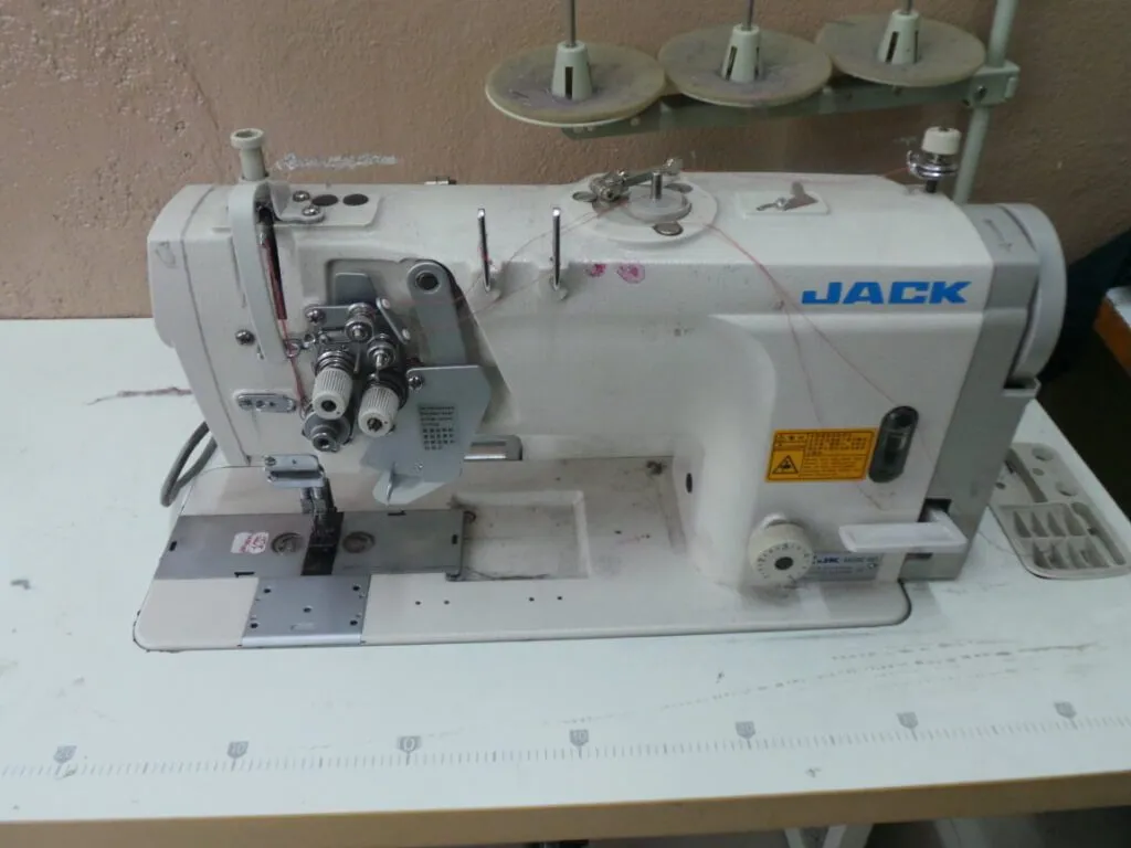 Double Needle Machine