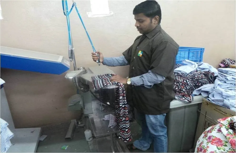 Stain Removing Machines